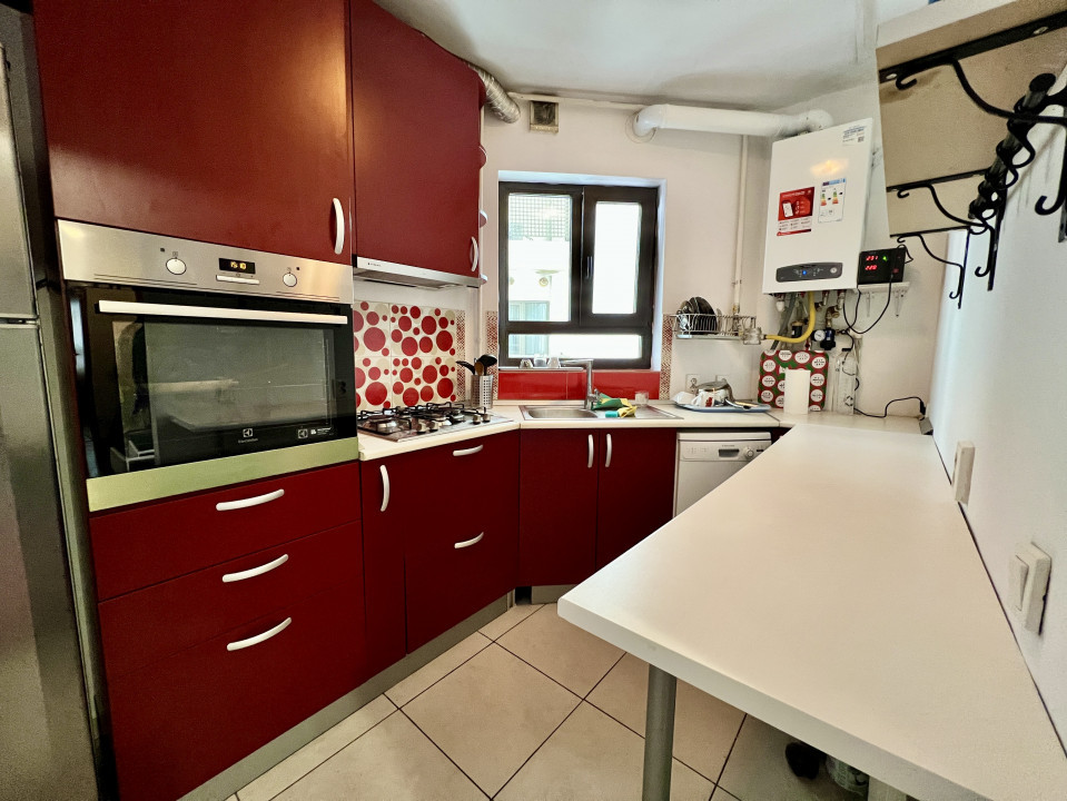 Apartament 3 camere 70 mp, centrala & *loc Parcare, PET FRINEDLY + View