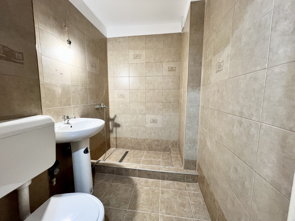 0% | Apartament 3 camere, 58 mp, balcon & debarale | Intrarea Barsei