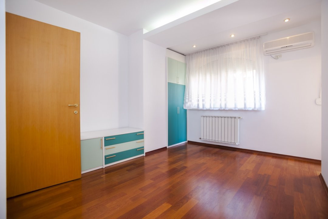 apartament 3 camere de vanzare- Primaverii- Pta Charles de Gaulle