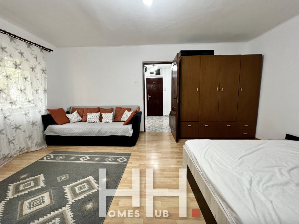 Garsoniera decomandata, 41 mp, PET FRIENDLY, pat & canapea |Vitan Mall